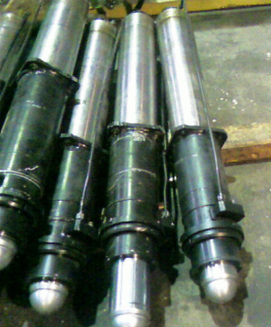 Гидроцилиндр вывешивания (гидроопора) СМЗ 3.172.00.00